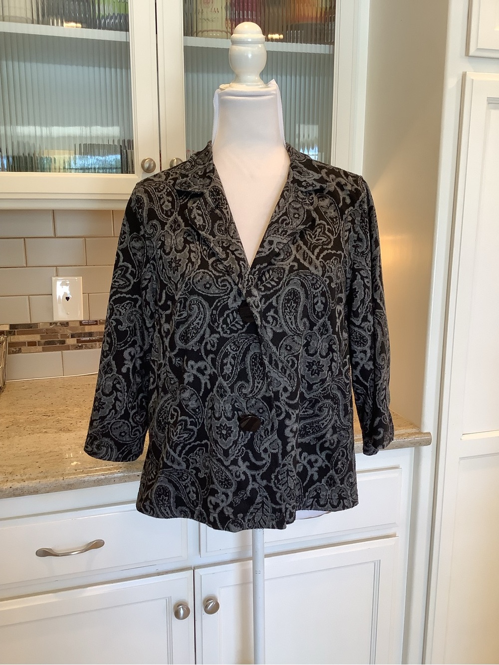 Coldwater Creek Black & Gray Paisley Knit Blazer Size 8